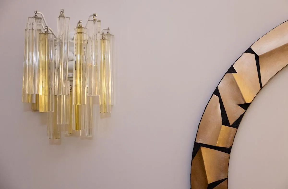 Apartment Sinopia Home Gallery - Sleep On Art Rome Italy