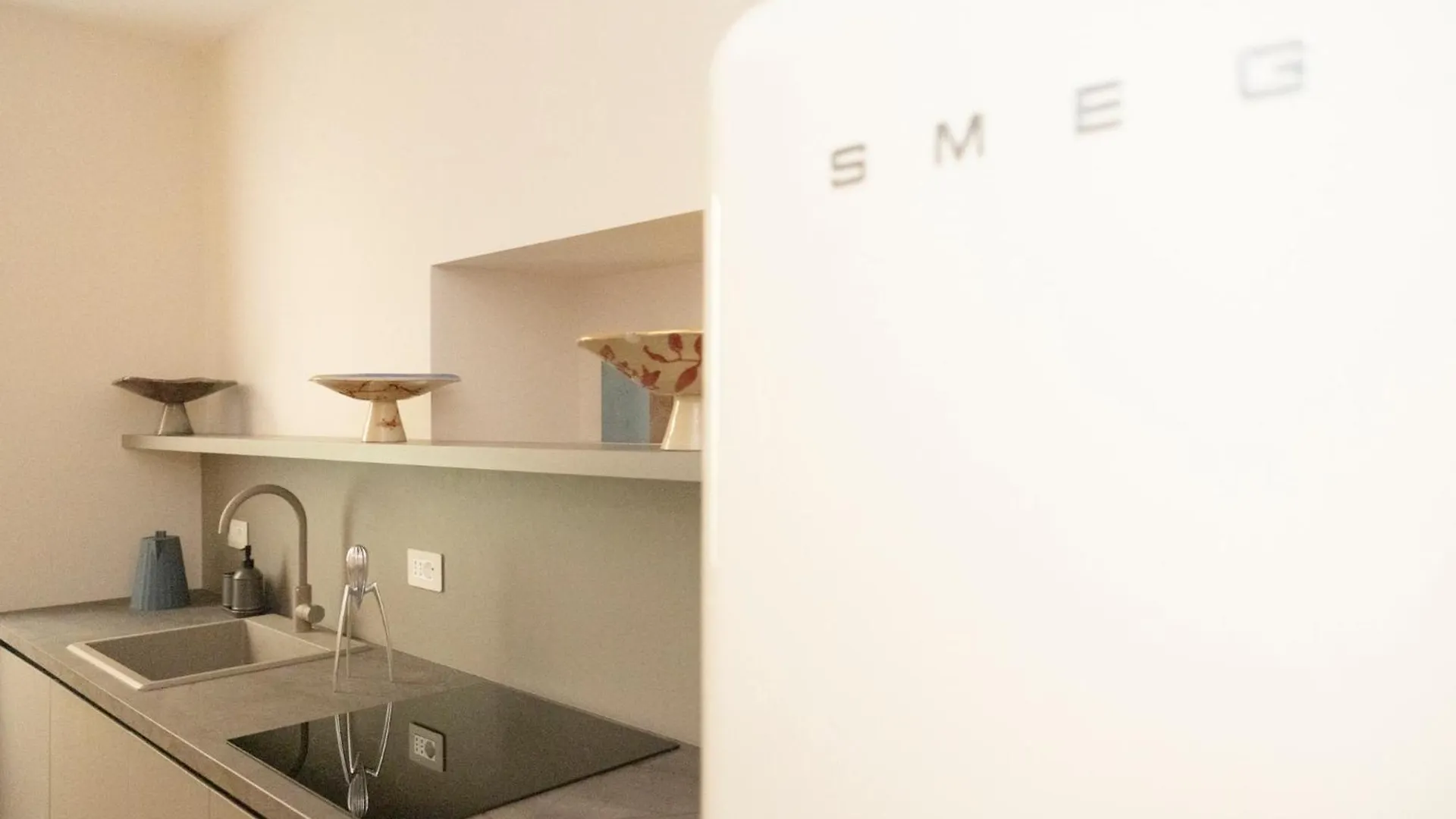 Apartment Sinopia Home Gallery - Sleep On Art Rome