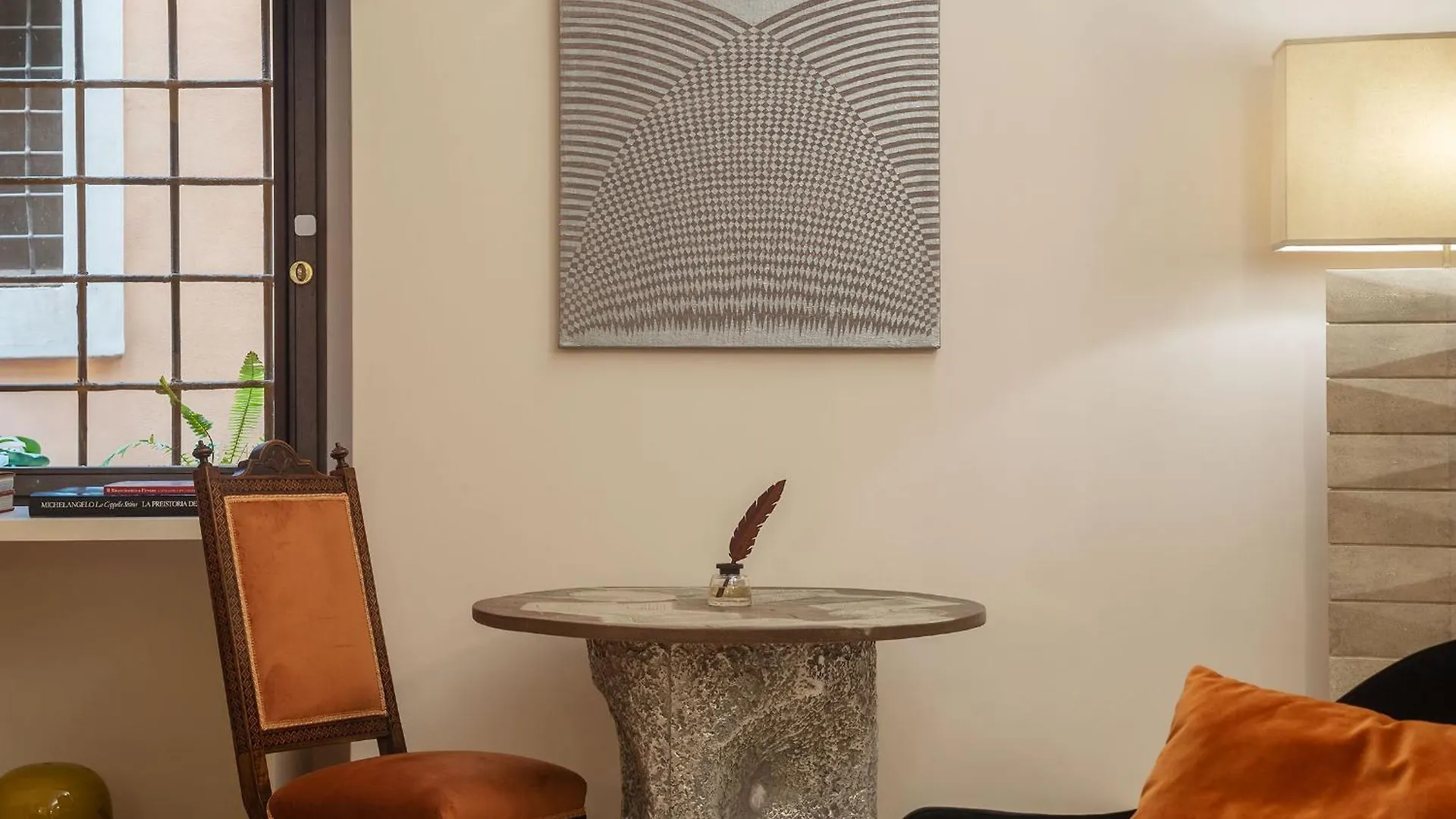 Apartment Sinopia Home Gallery - Sleep On Art Rome Italy