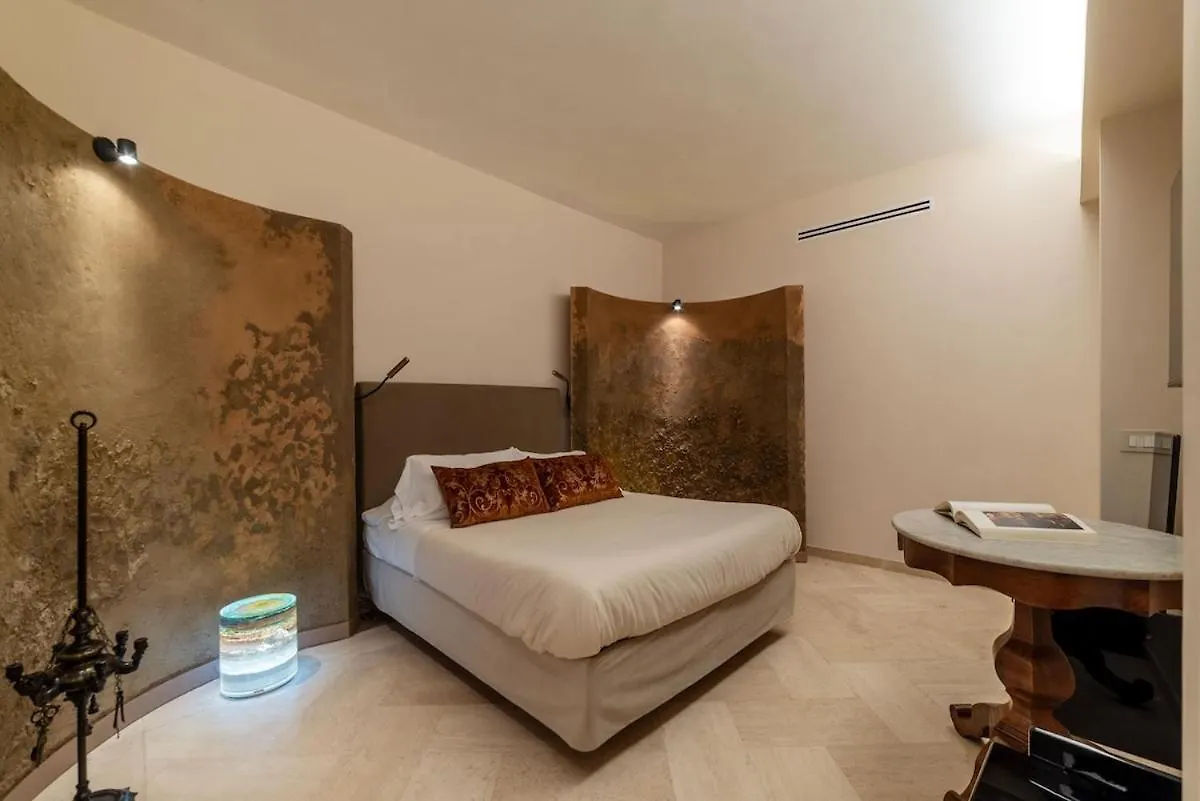 Sinopia Home Gallery - Sleep On Art Rome Italy